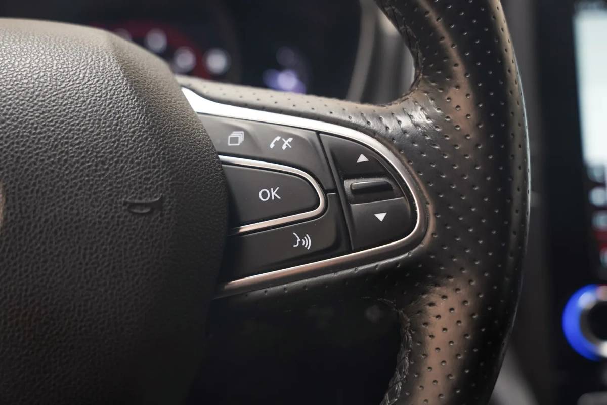 Renault Talisman Renault Talisman 1.6 TCe 200pk Initiale Paris Aut.[ Panorama Leder Head-up ]