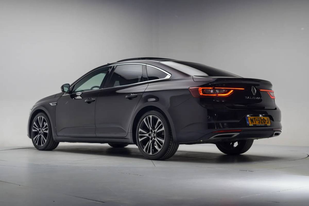 Renault Talisman Renault Talisman 1.6 TCe 200pk Initiale Paris Aut.[ Panorama Leder Head-up ]