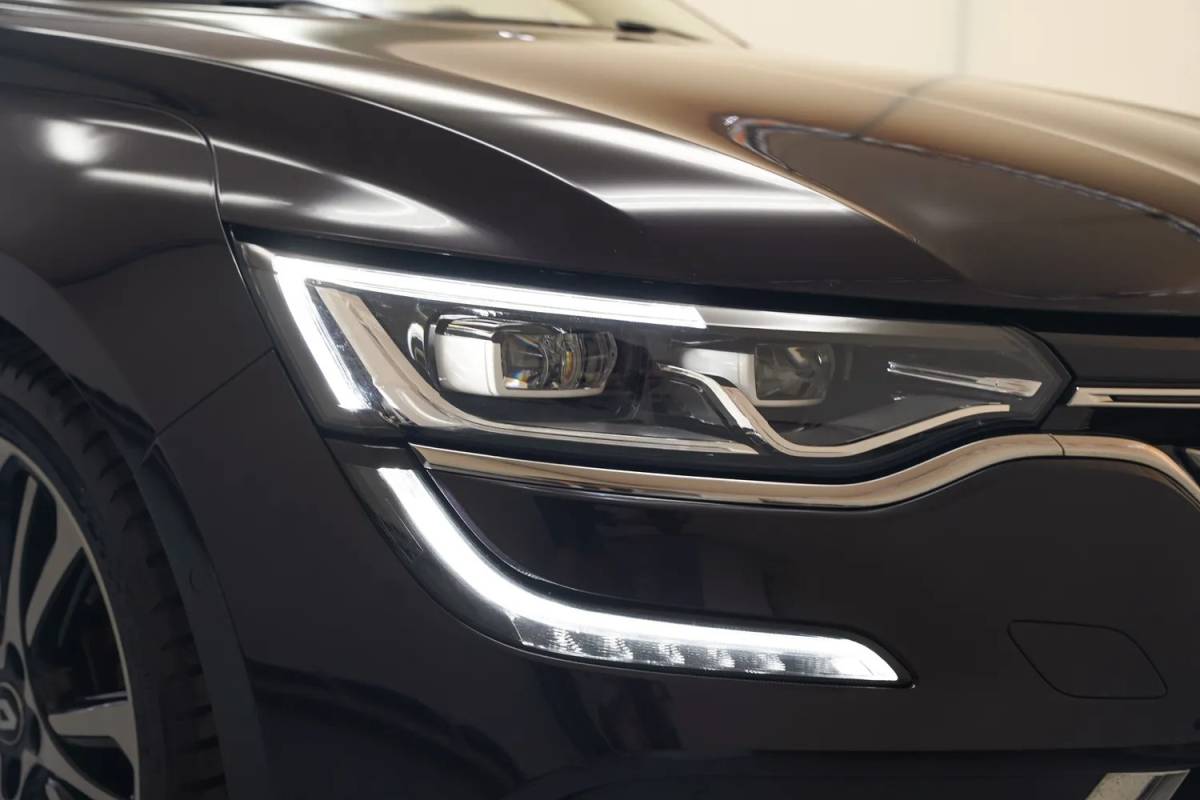 Renault Talisman Renault Talisman 1.6 TCe 200pk Initiale Paris Aut.[ Panorama Leder Head-up ]