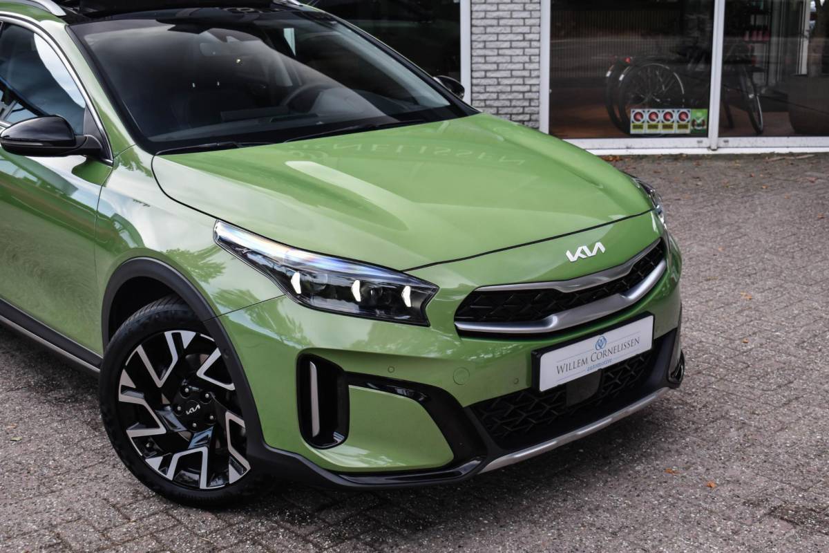 Kia XCeed Kia XCeed 1.6 GDi PHEV ExecutiveLine Pano Zitklima Leder Cam