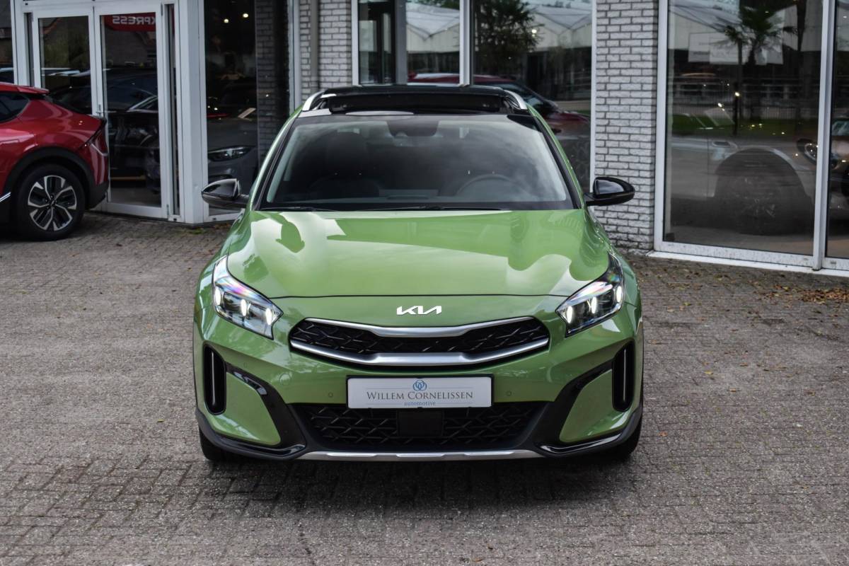 Kia XCeed Kia XCeed 1.6 GDi PHEV ExecutiveLine Pano Zitklima Leder Cam