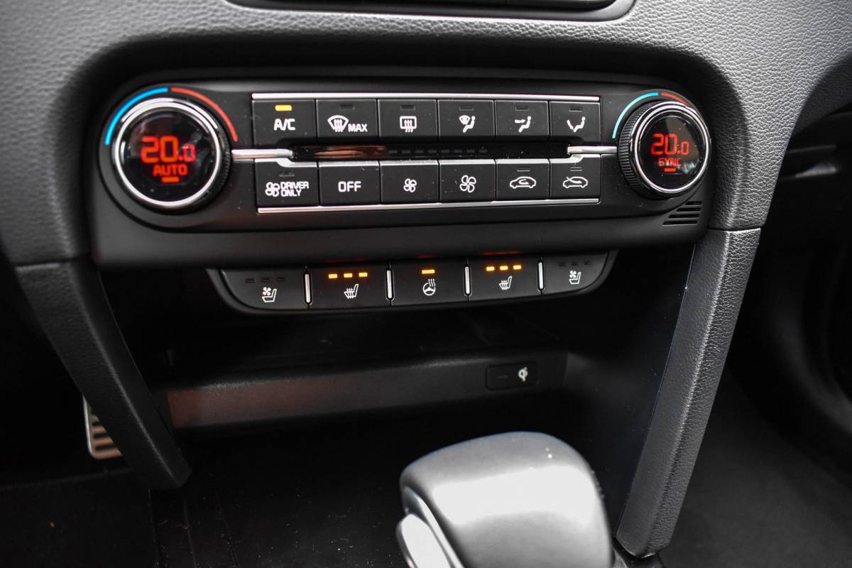 Kia XCeed Kia XCeed 1.6 GDi PHEV ExecutiveLine Pano Zitklima Leder Cam