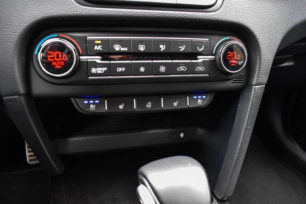 Kia XCeed Kia XCeed 1.6 GDi PHEV ExecutiveLine Pano Zitklima Leder Cam
