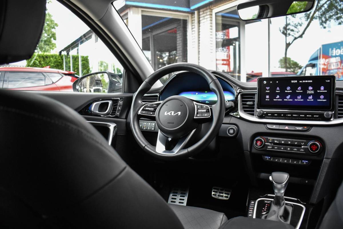 Kia XCeed Kia XCeed 1.6 GDi PHEV ExecutiveLine Pano Zitklima Leder Cam