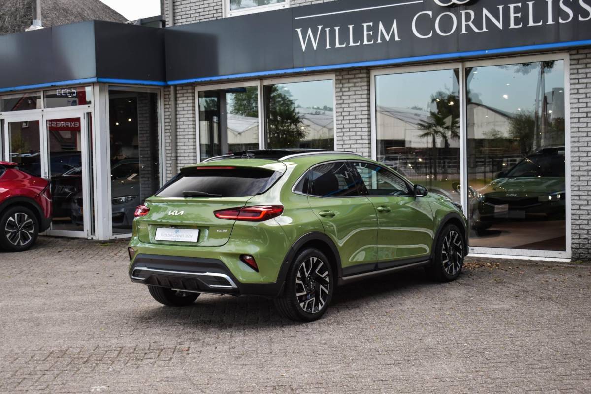 Kia XCeed Kia XCeed 1.6 GDi PHEV ExecutiveLine Pano Zitklima Leder Cam