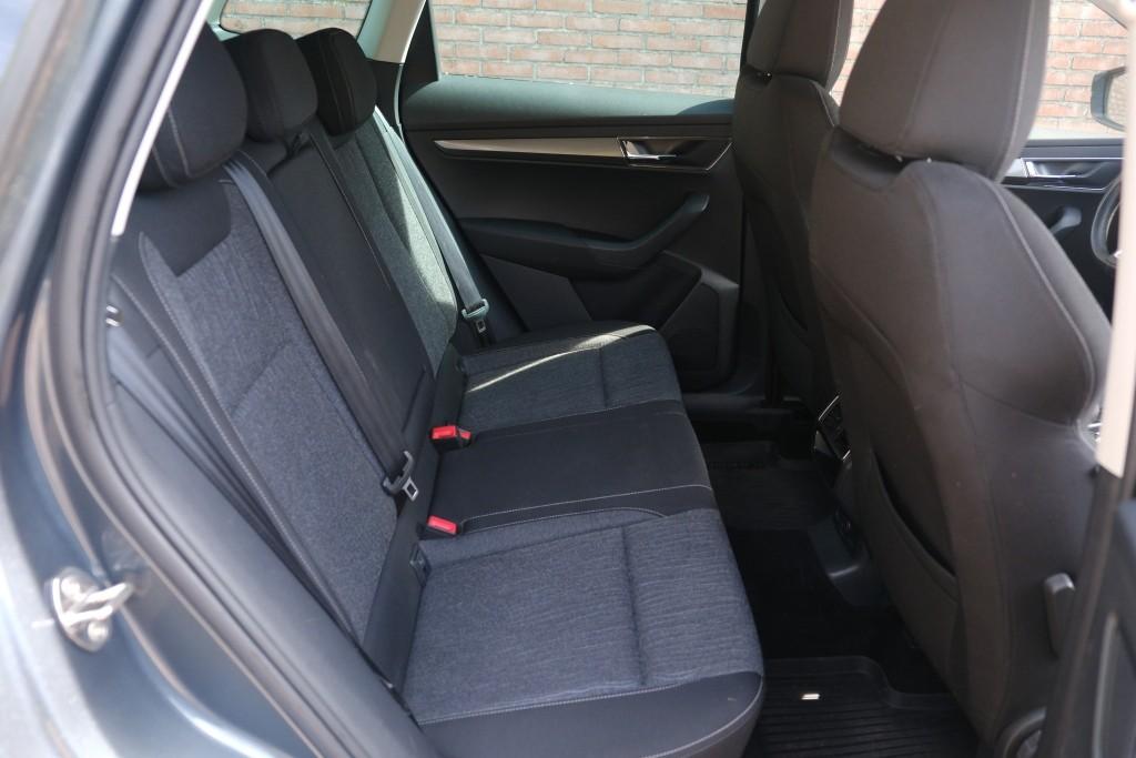 Škoda Karoq Skoda Karoq 1.5 TSi ACT 150pk DSG Style Business | Navi | App Connect | Climate | Adaptive Cruise | Keyless | Winter Pakket | Trekhaak