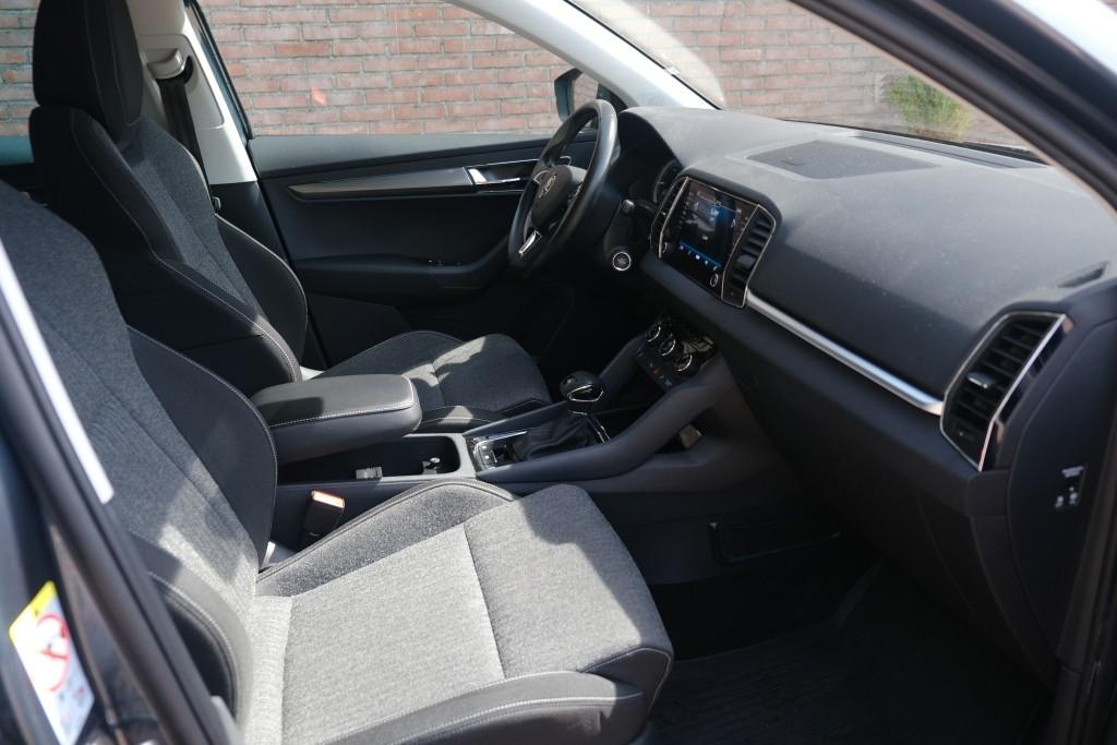 Škoda Karoq Skoda Karoq 1.5 TSi ACT 150pk DSG Style Business | Navi | App Connect | Climate | Adaptive Cruise | Keyless | Winter Pakket | Trekhaak