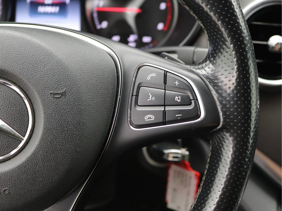 Mercedes-Benz V-Klasse Mercedes-Benz V-klasse 250 BlueTEC Lang Avantgarde Distronic, Burmester, Trekhaak