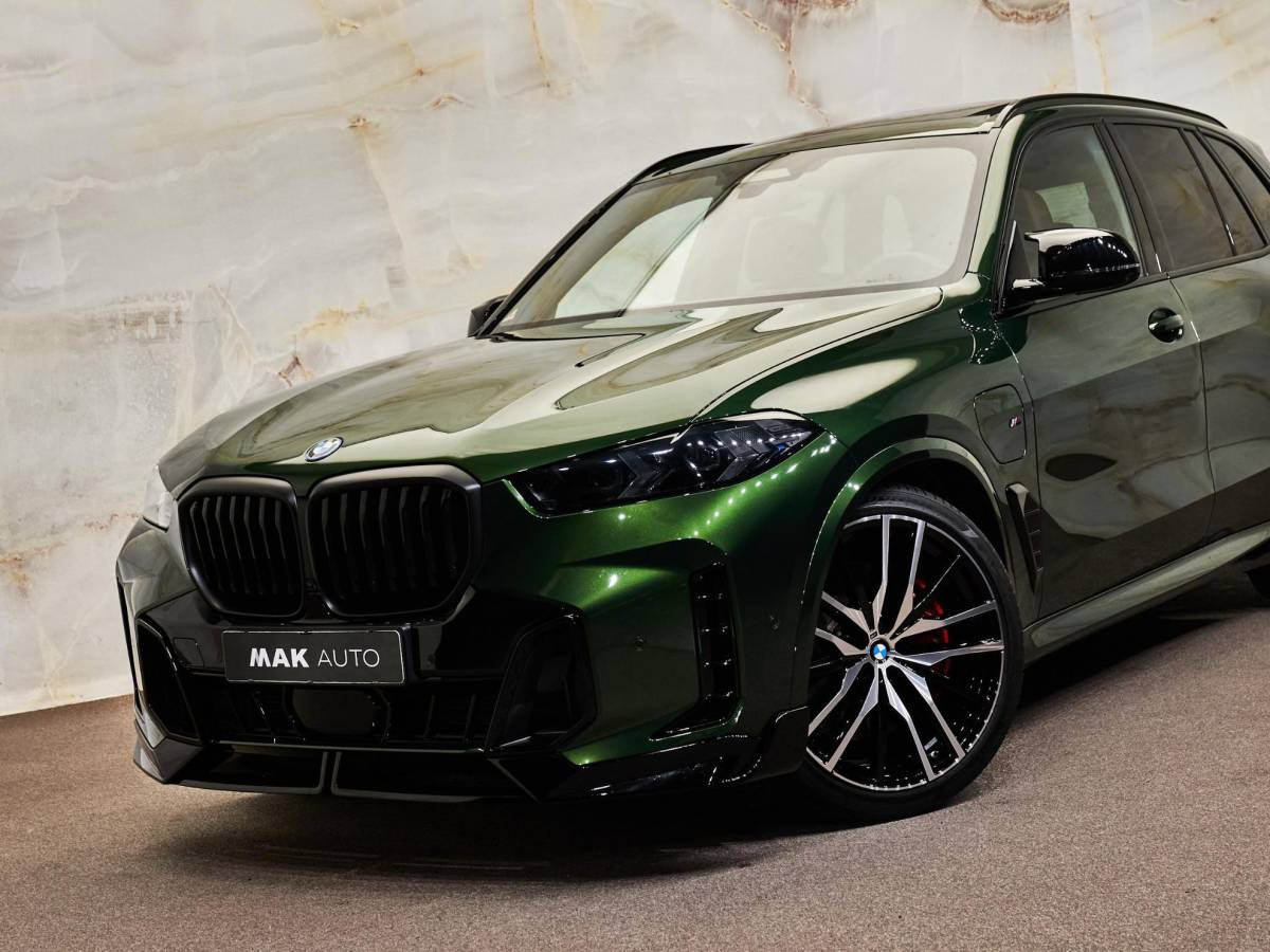 BMW X5 BMW X5 xDrive50e M Sport Pro , NL-auto, Sonderlackierung, pano, 4W-best., H/K, Luchtv., Merino, memory, 22″, HUD, tr.haak, privacy