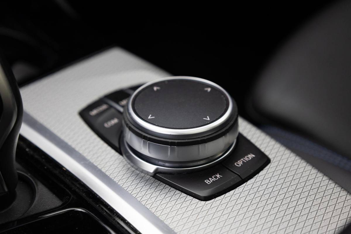 BMW X3 BMW X3 xDrive30i High Executive Edition | Panoramadak | M-Sport | Comfort-Access | HUD |