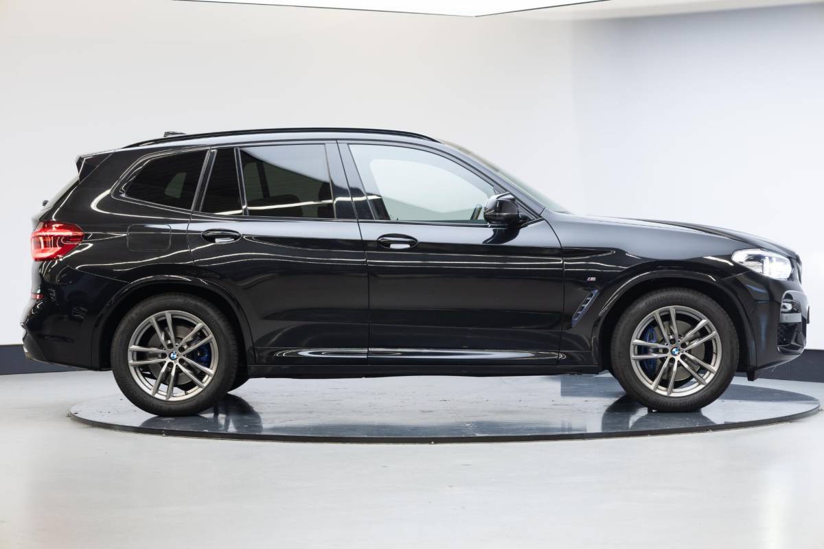 BMW X3 BMW X3 xDrive30i High Executive Edition | Panoramadak | M-Sport | Comfort-Access | HUD |