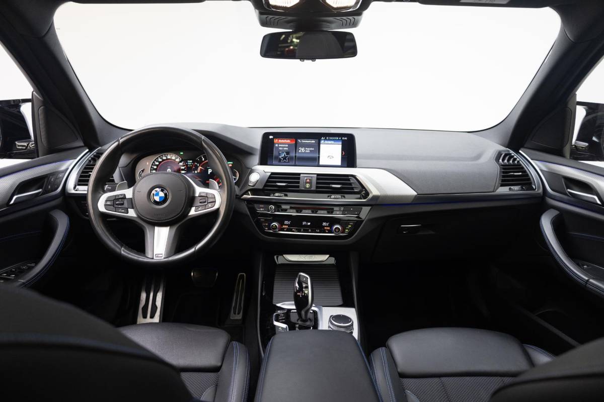 BMW X3 BMW X3 xDrive30i High Executive Edition | Panoramadak | M-Sport | Comfort-Access | HUD |