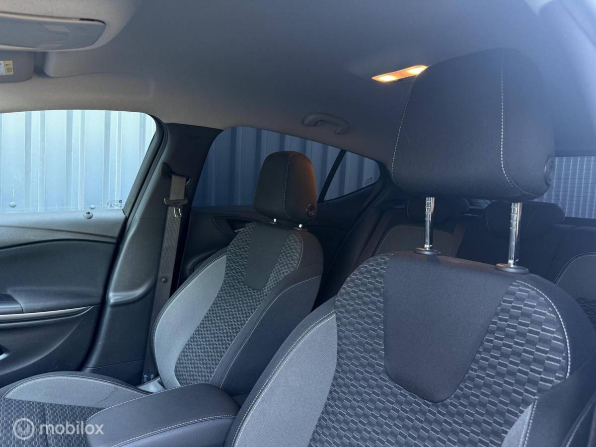 Opel Astra Opel Astra 1.2 Business Executive Cruise Led Carplay NL Auto Camera 2020