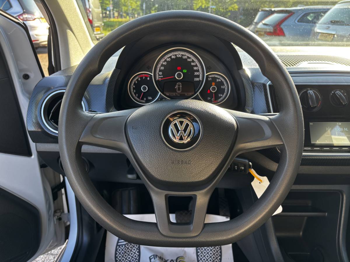 Volkswagen up! Volkswagen Up! 1.0 BMT high up! Automaat Airco