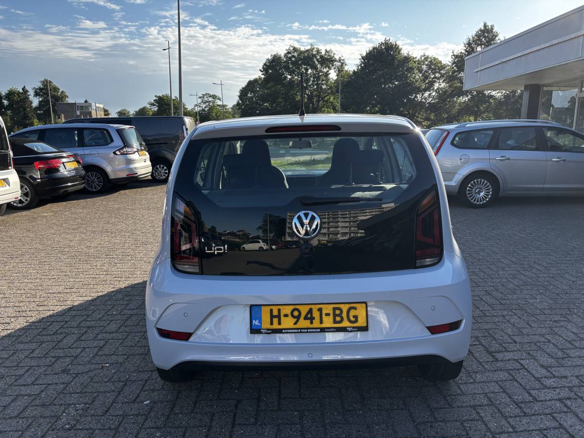 Volkswagen up! Volkswagen Up! 1.0 BMT high up! Automaat Airco