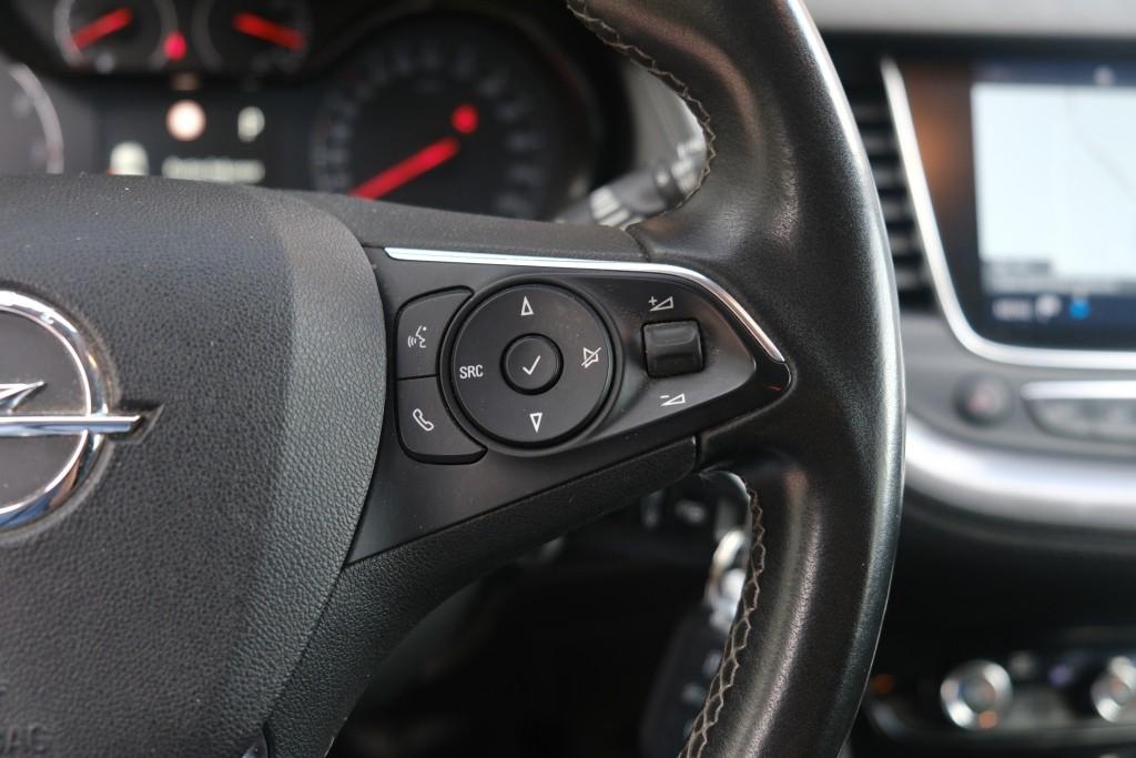 Opel Grandland X Opel Grandland X 1.2 Turbo 130pk Aut. 120 Jaar Edition | Navi | App Connect | Climate | Cruise | PDC | Trekhaak