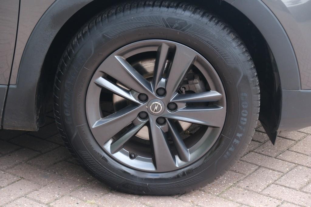 Opel Grandland X Opel Grandland X 1.2 Turbo 130pk Aut. 120 Jaar Edition | Navi | App Connect | Climate | Cruise | PDC | Trekhaak