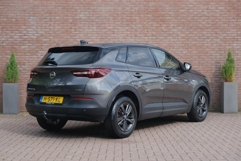 Opel Grandland X Opel Grandland X 1.2 Turbo 130pk Aut. 120 Jaar Edition | Navi | App Connect | Climate | Cruise | PDC | Trekhaak