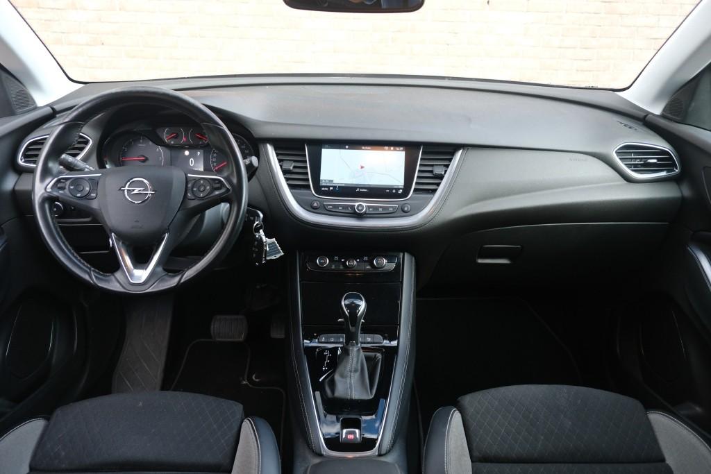 Opel Grandland X Opel Grandland X 1.2 Turbo 130pk Aut. 120 Jaar Edition | Navi | App Connect | Climate | Cruise | PDC | Trekhaak