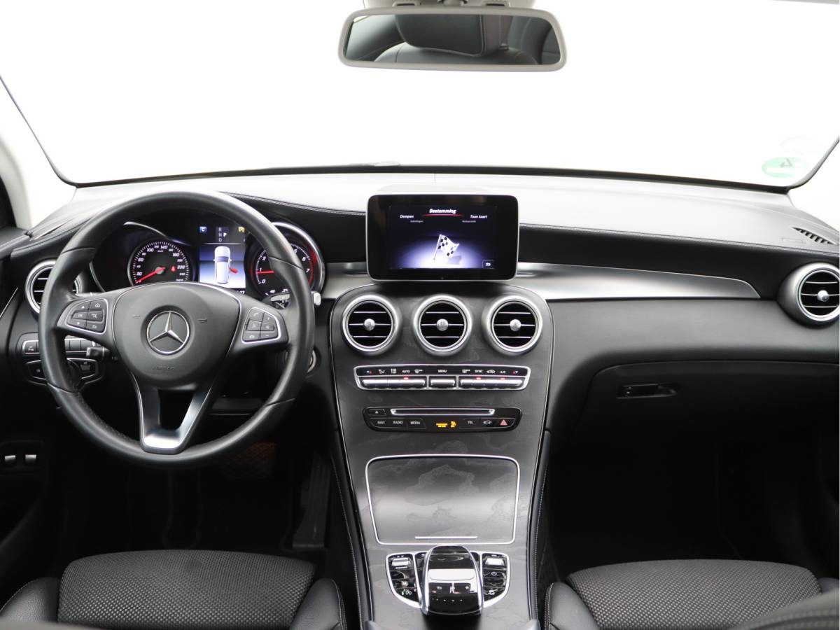 Mercedes-Benz GLC Mercedes-Benz GLC-klasse 250 4MATIC Premium 360° Camera, Trekhaak, Carplay