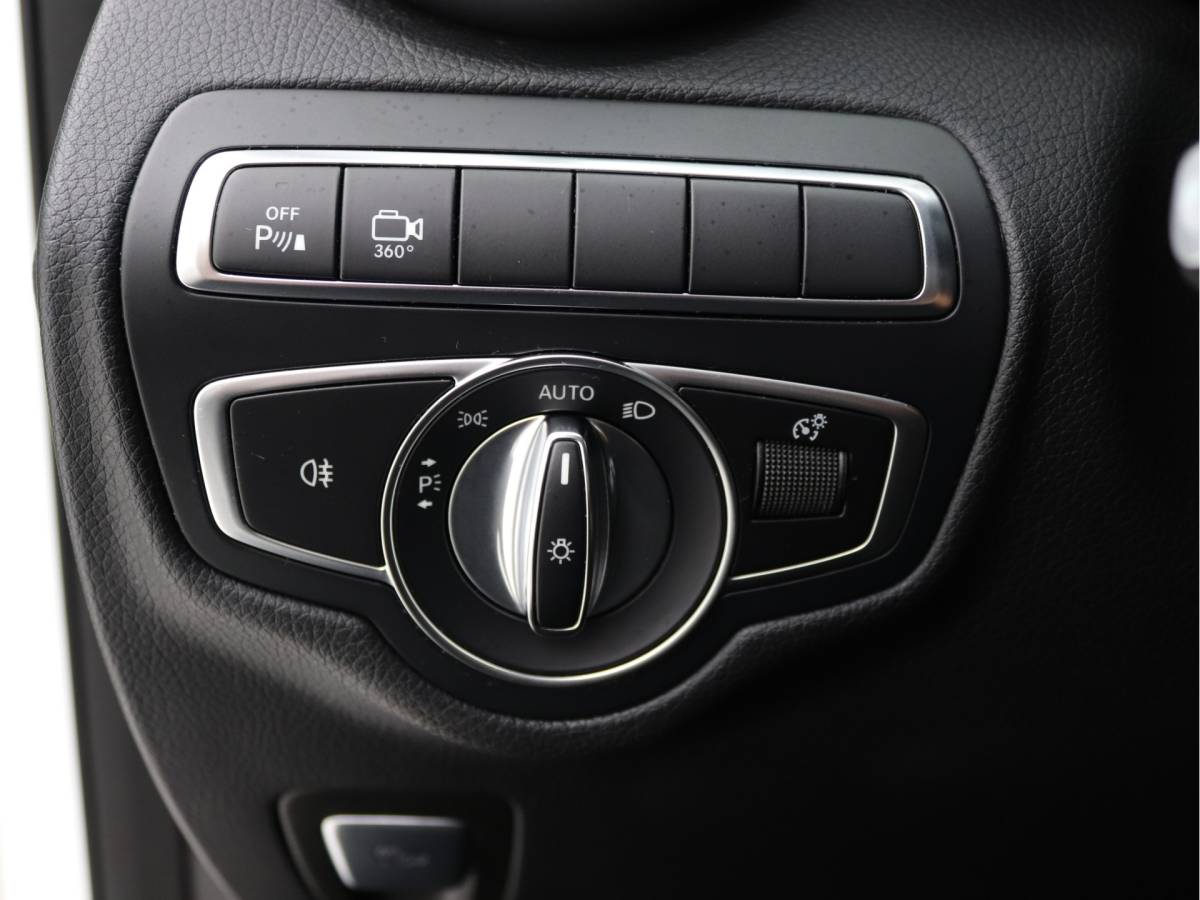 Mercedes-Benz GLC Mercedes-Benz GLC-klasse 250 4MATIC Premium 360° Camera, Trekhaak, Carplay