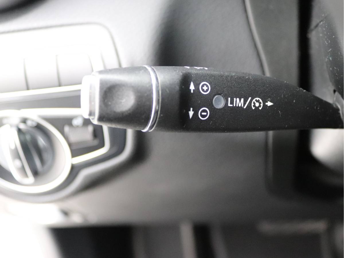 Mercedes-Benz GLC Mercedes-Benz GLC-klasse 250 4MATIC Premium 360° Camera, Trekhaak, Carplay