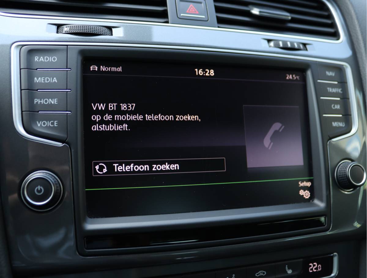 Volkswagen e-Golf Volkswagen e-Golf | SOH 83,4% | Leder | Camera | Keyless | Org. NL