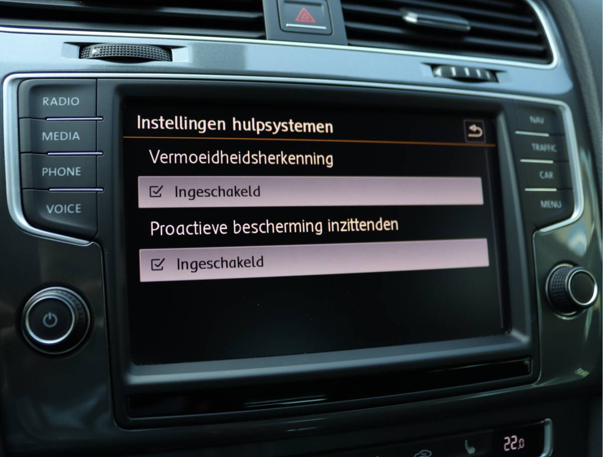 Volkswagen e-Golf Volkswagen e-Golf | SOH 83,4% | Leder | Camera | Keyless | Org. NL