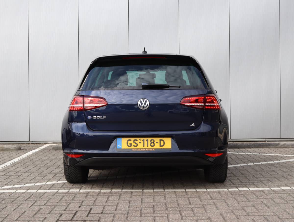 Volkswagen e-Golf Volkswagen e-Golf | SOH 83,4% | Leder | Camera | Keyless | Org. NL