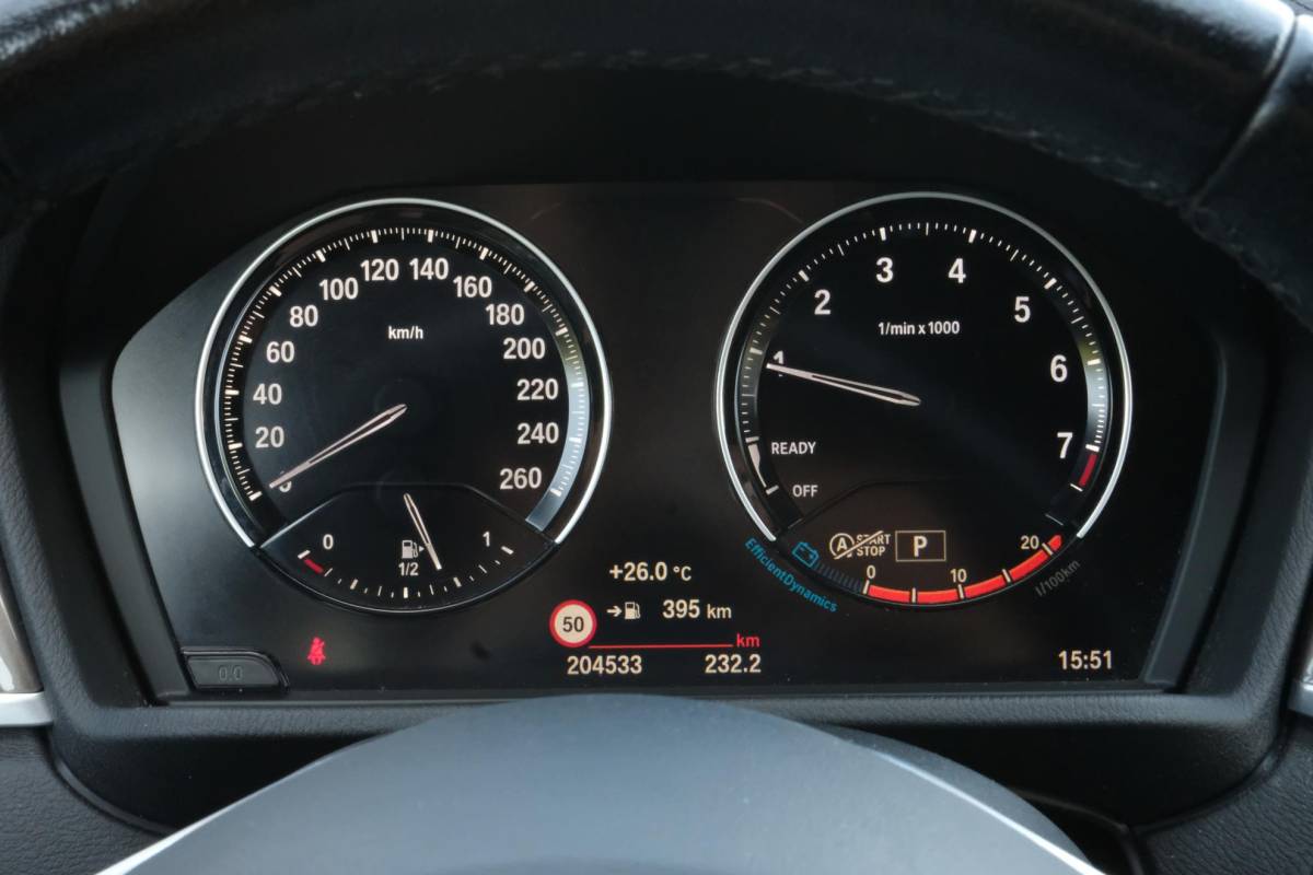 BMW X1 BMW X1 sDrive18i High Executive Edition 140 PK | Afneembare Trekhaak | Dealeronderhouden | Lederen Bekleding | Stoelverwarming | Camera | Head-Up display | Elektrische Klep | LED |
