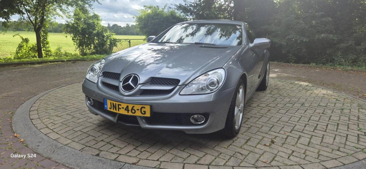 Mercedes-Benz SLK
