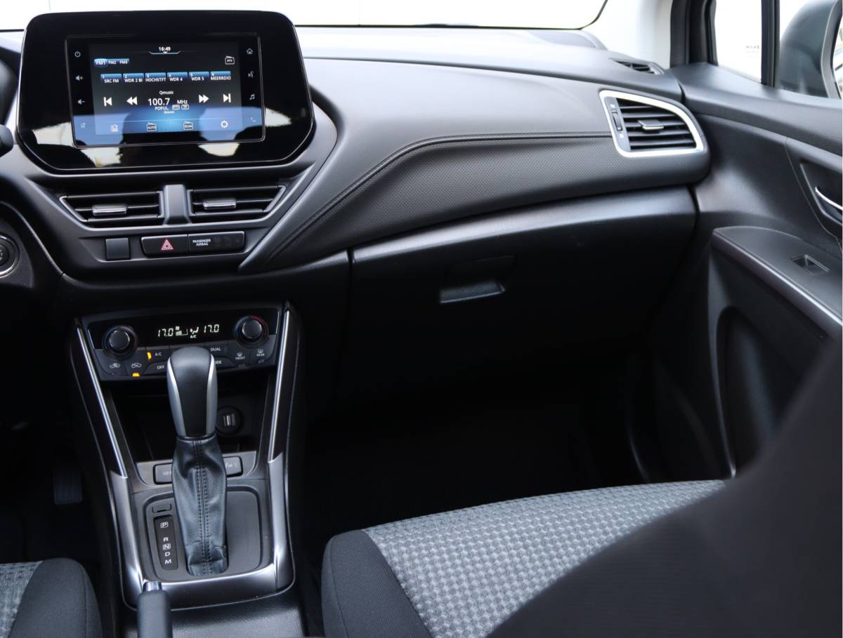 Suzuki S-Cross Suzuki S-Cross 1.4 Boosterjet Select Smart Hybrid | Trekhaak | Stoelverwarming
