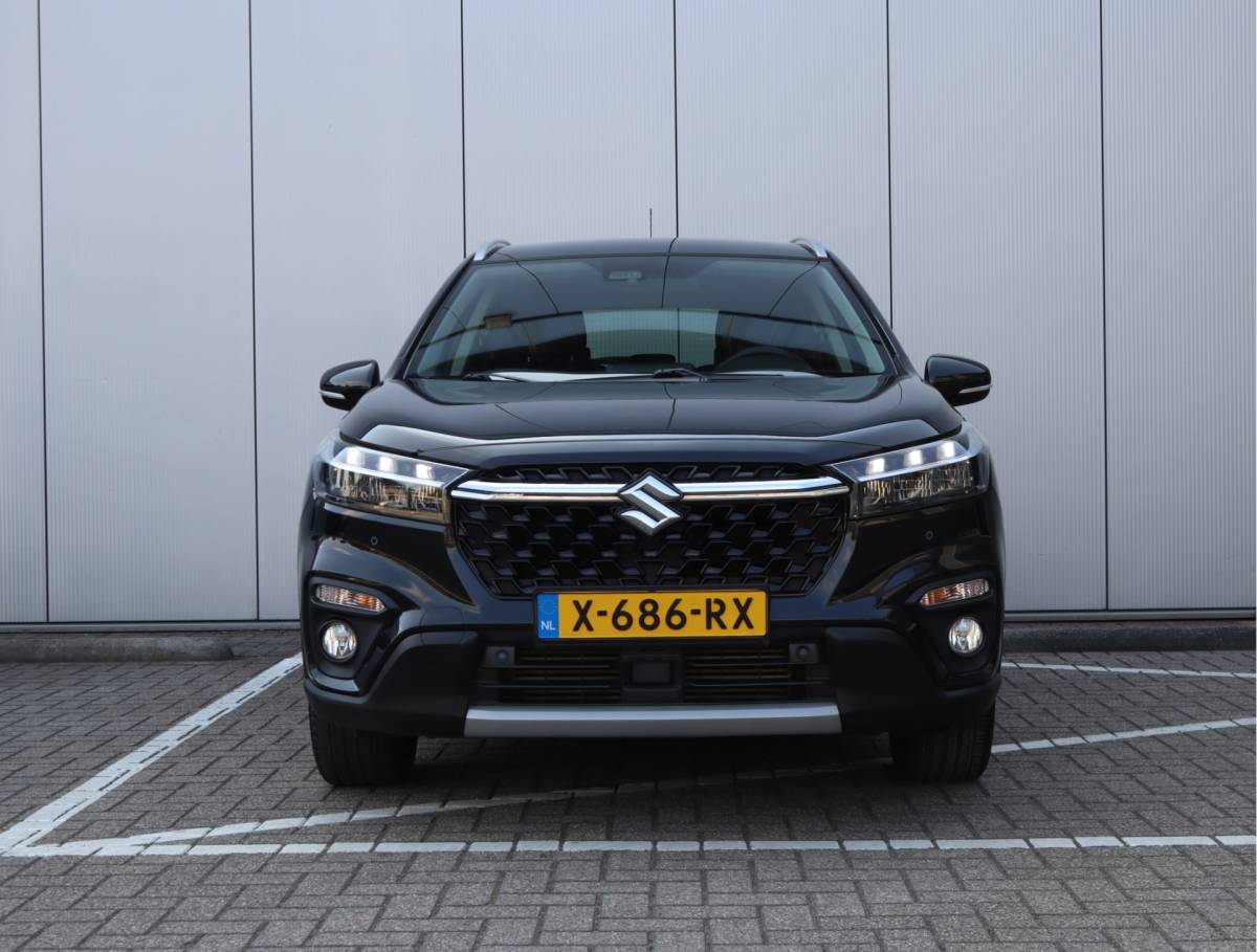 Suzuki S-Cross Suzuki S-Cross 1.4 Boosterjet Select Smart Hybrid | Trekhaak | Stoelverwarming