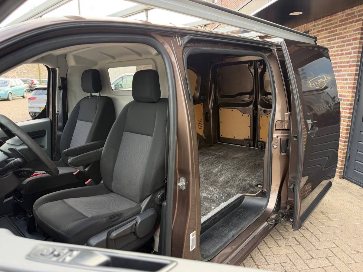 Citroën Jumpy Citroen Jumpy 1.6 BlueHDI 95 Comfort M S&S Automaat Dubbele Schuifdeuren Airco Cruise Navi CarPlay Elk.Ramen Trekhaak.