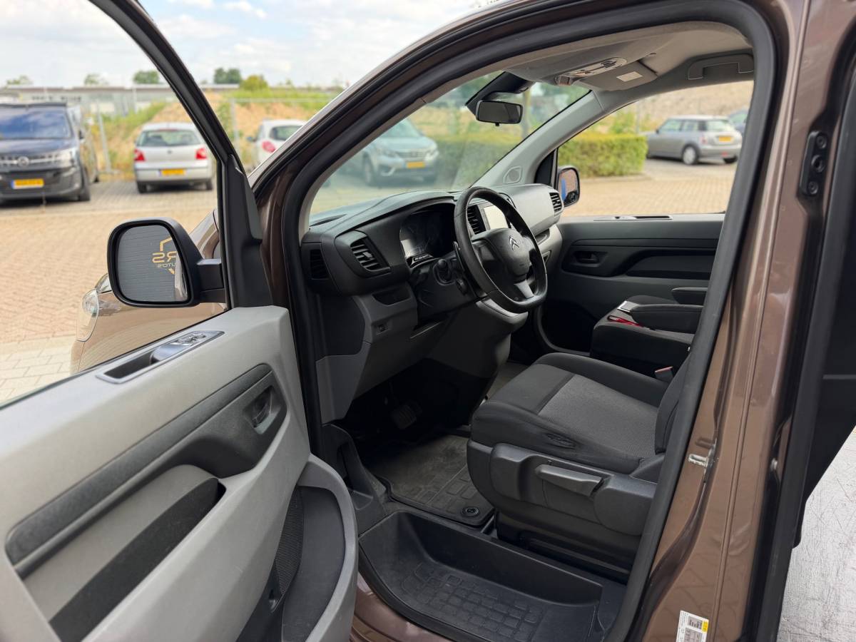 Citroën Jumpy Citroen Jumpy 1.6 BlueHDI 95 Comfort M S&S Automaat Dubbele Schuifdeuren Airco Cruise Navi CarPlay Elk.Ramen Trekhaak.