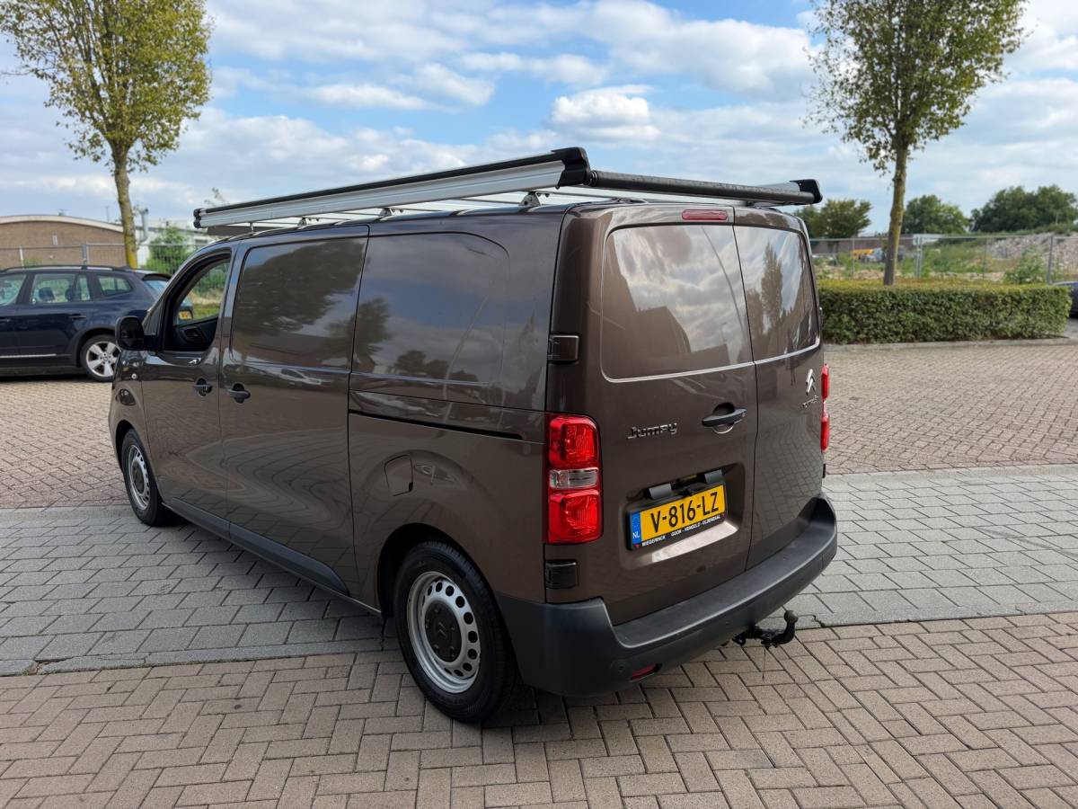 Citroën Jumpy Citroen Jumpy 1.6 BlueHDI 95 Comfort M S&S Automaat Dubbele Schuifdeuren Airco Cruise Navi CarPlay Elk.Ramen Trekhaak.