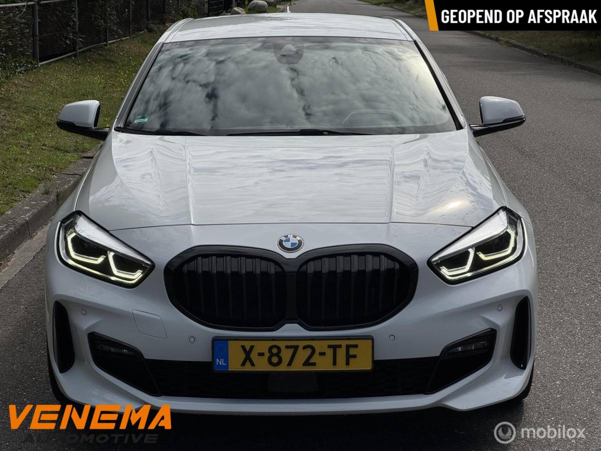 BMW 1 Serie BMW 118i M Sport Executive Pro 19″ M-Perf | Autom | Head-Up