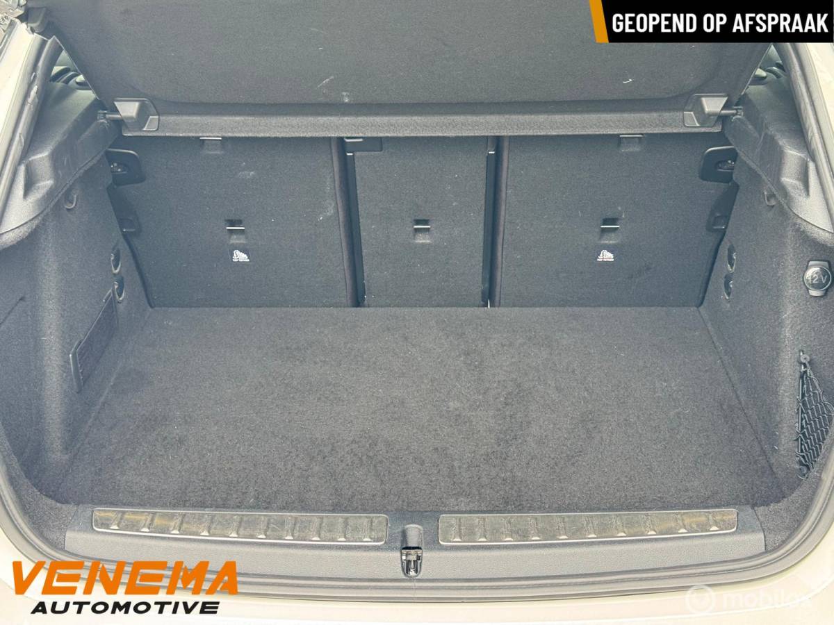 BMW 1 Serie BMW 118i M Sport Executive Pro 19″ M-Perf | Autom | Head-Up
