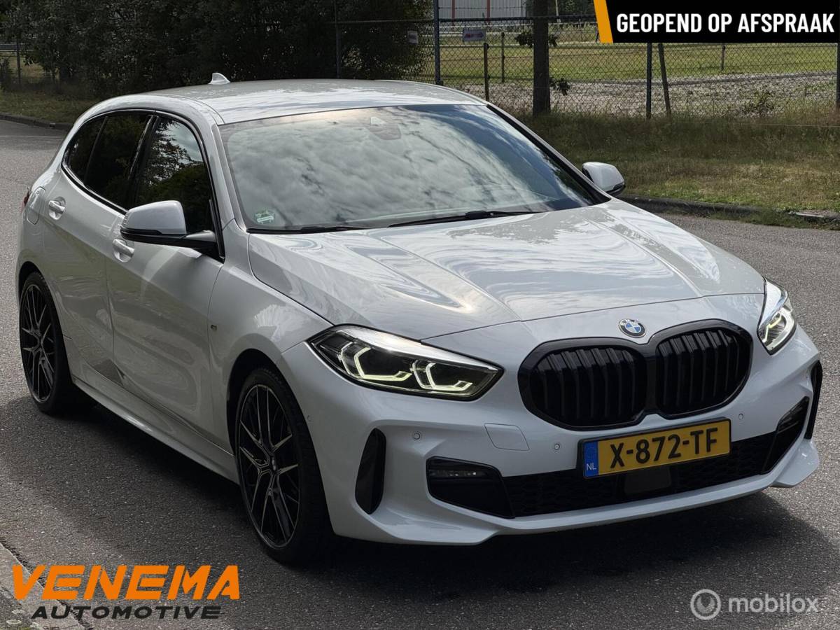 BMW 1 Serie BMW 118i M Sport Executive Pro 19″ M-Perf | Autom | Head-Up