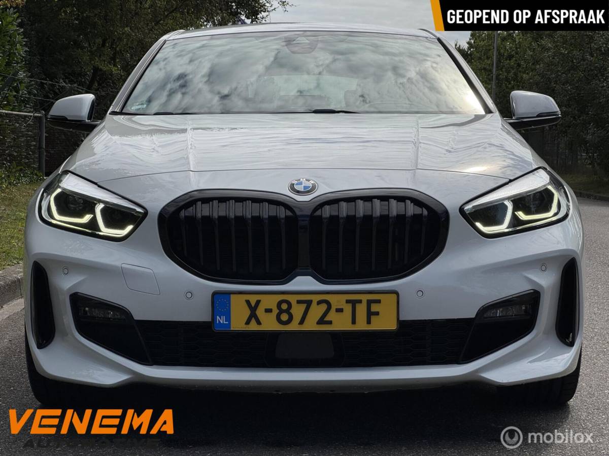 BMW 1 Serie BMW 118i M Sport Executive Pro 19″ M-Perf | Autom | Head-Up