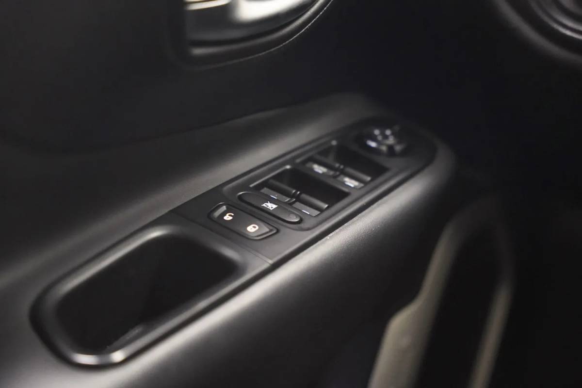 Jeep Renegade Jeep Renegade 1.4 MultiAir Limited [ Camera Stoel-Stuur Verwarming Clima ]