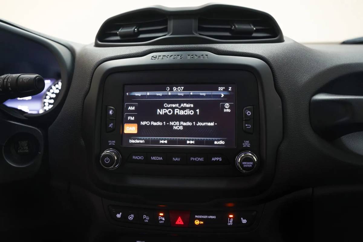 Jeep Renegade Jeep Renegade 1.4 MultiAir Limited [ Camera Stoel-Stuur Verwarming Clima ]