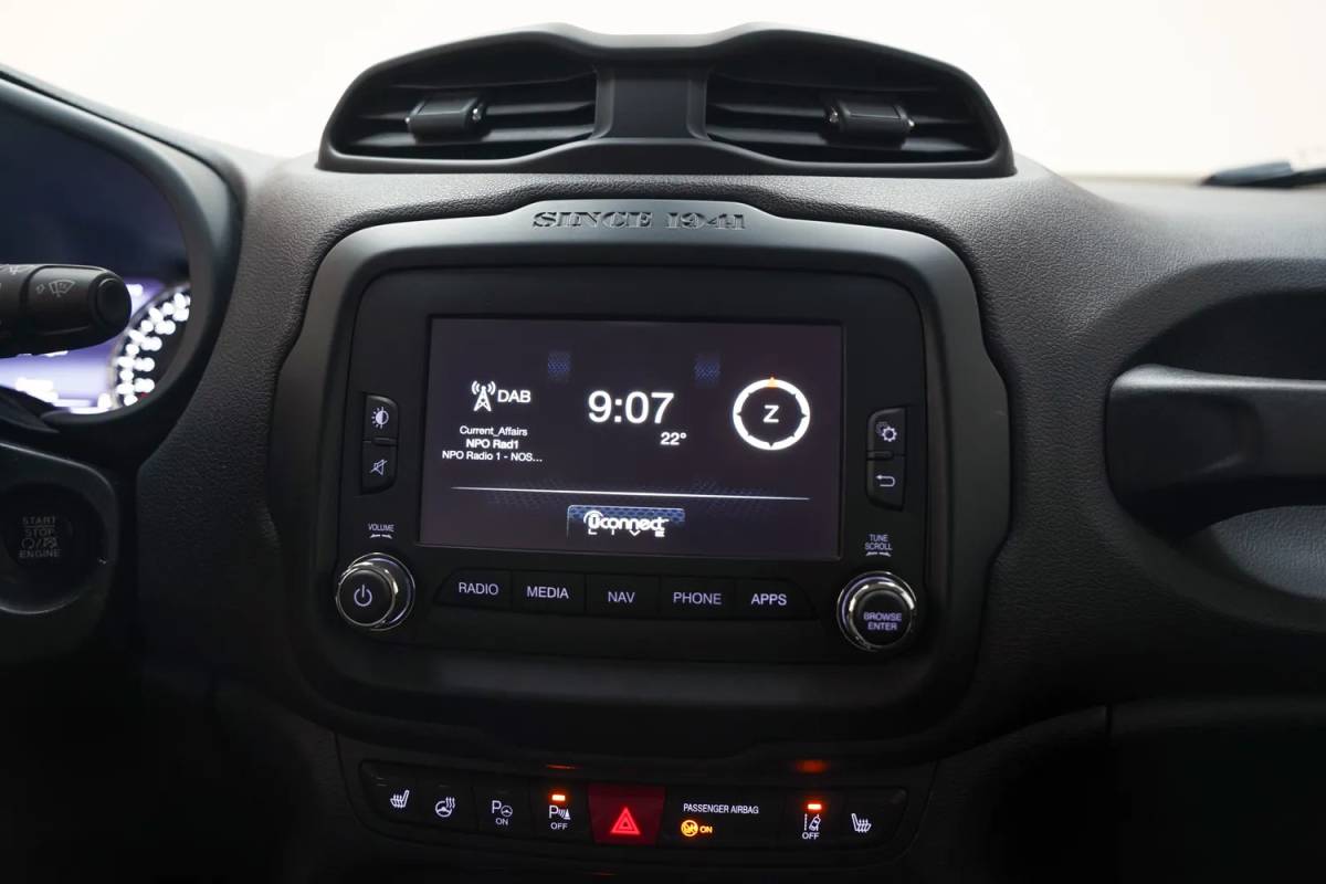 Jeep Renegade Jeep Renegade 1.4 MultiAir Limited [ Camera Stoel-Stuur Verwarming Clima ]