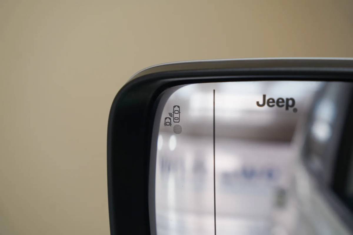 Jeep Renegade Jeep Renegade 1.4 MultiAir Limited [ Camera Stoel-Stuur Verwarming Clima ]
