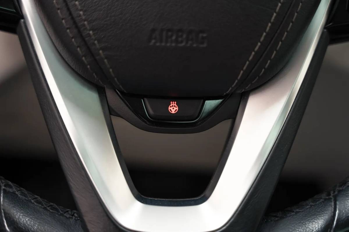 BMW 5 Serie BMW 5-serie 530i xDrive High Executive Aut. [ Leder 360°-camera Schuif/Kanteldak ]