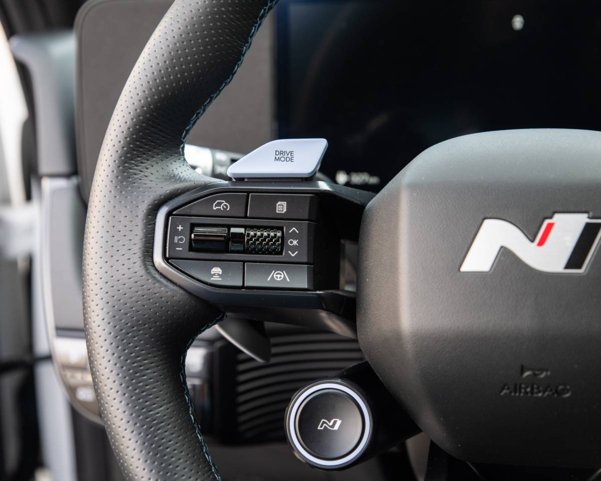 Hyundai IONIQ 5 Hyundai IONIQ 5 N AWD 84 kWh 650 PK ATLAS WHITE MATTE, N E-SHIFT, HEAD UP