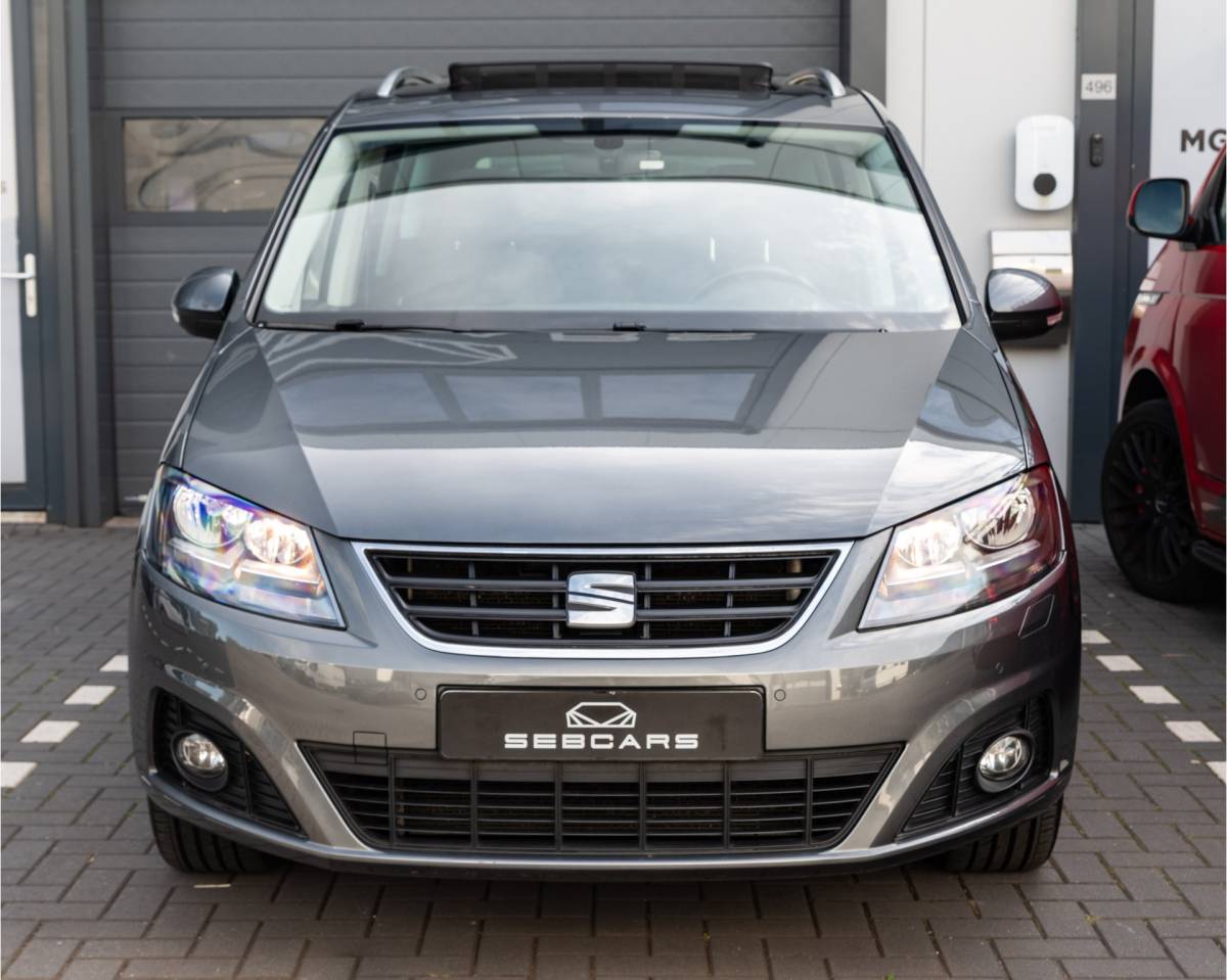 SEAT Alhambra SEAT Alhambra 1.4 TSI Style DSG PANODAK, GEINTERGREERDE KINDERZITJES, ELEK. TREKHAAK
