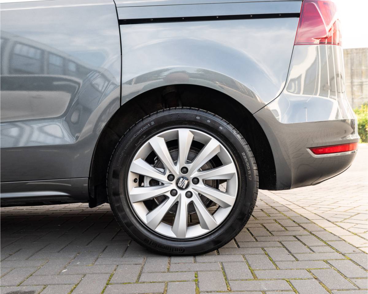 SEAT Alhambra SEAT Alhambra 1.4 TSI Style DSG PANODAK, GEINTERGREERDE KINDERZITJES, ELEK. TREKHAAK