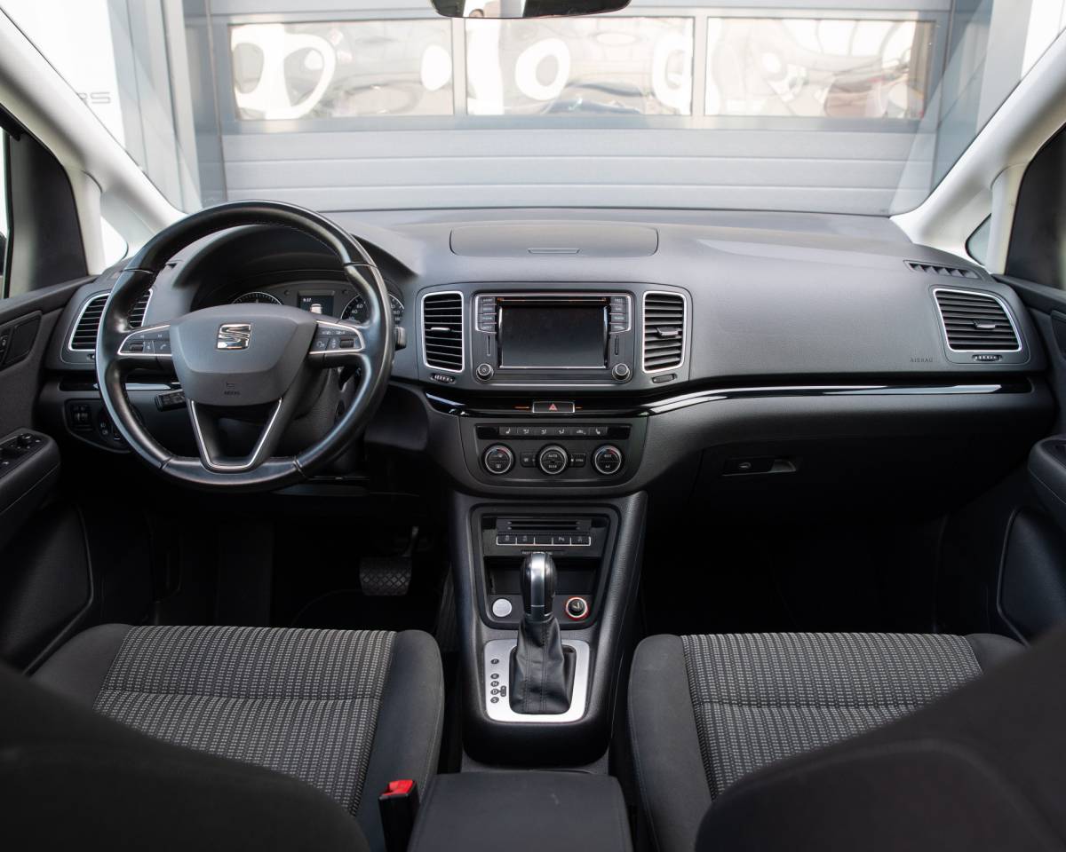 SEAT Alhambra SEAT Alhambra 1.4 TSI Style DSG PANODAK, GEINTERGREERDE KINDERZITJES, ELEK. TREKHAAK