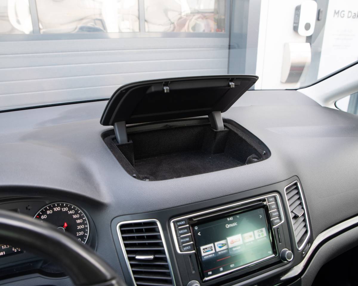 SEAT Alhambra SEAT Alhambra 1.4 TSI Style DSG PANODAK, GEINTERGREERDE KINDERZITJES, ELEK. TREKHAAK